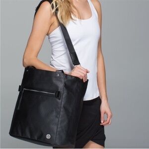 Lululemon Out & About Tote (14.5" x 13.5" x 8")